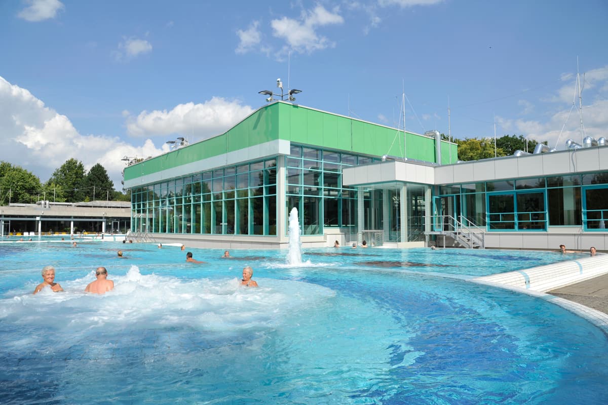 Außenansicht der Jod-Sole-Therme in Bad Bevensen