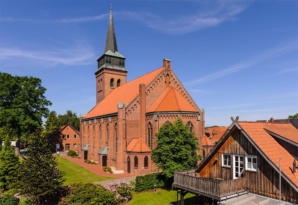 Hermannsburg: large four-nave church