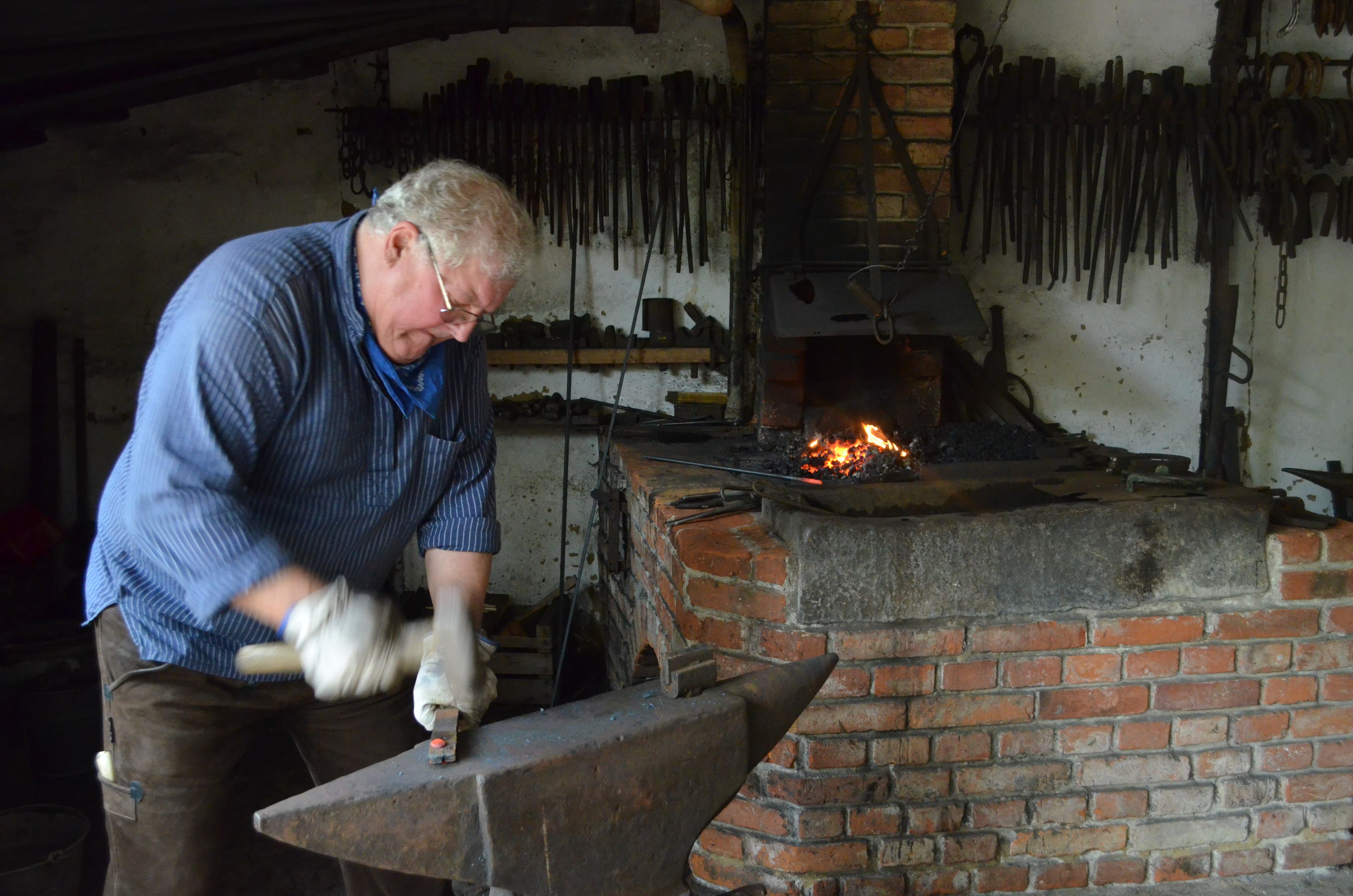 Schmied im Museumsdorf Hösseringen