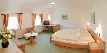 Doppelzimmer - Haupthaus Landgasthof Stössel