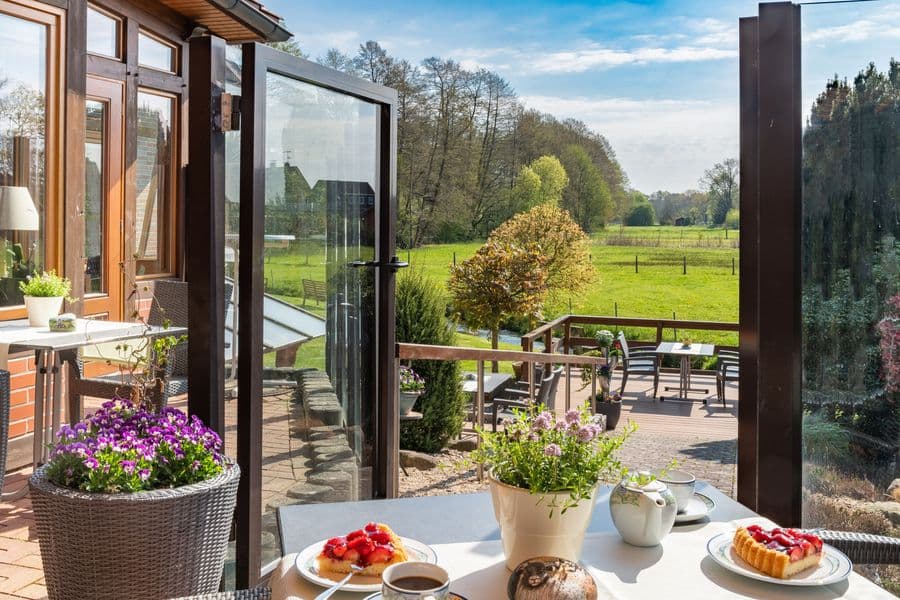 Hotel Im Wiesengrund Terrasse