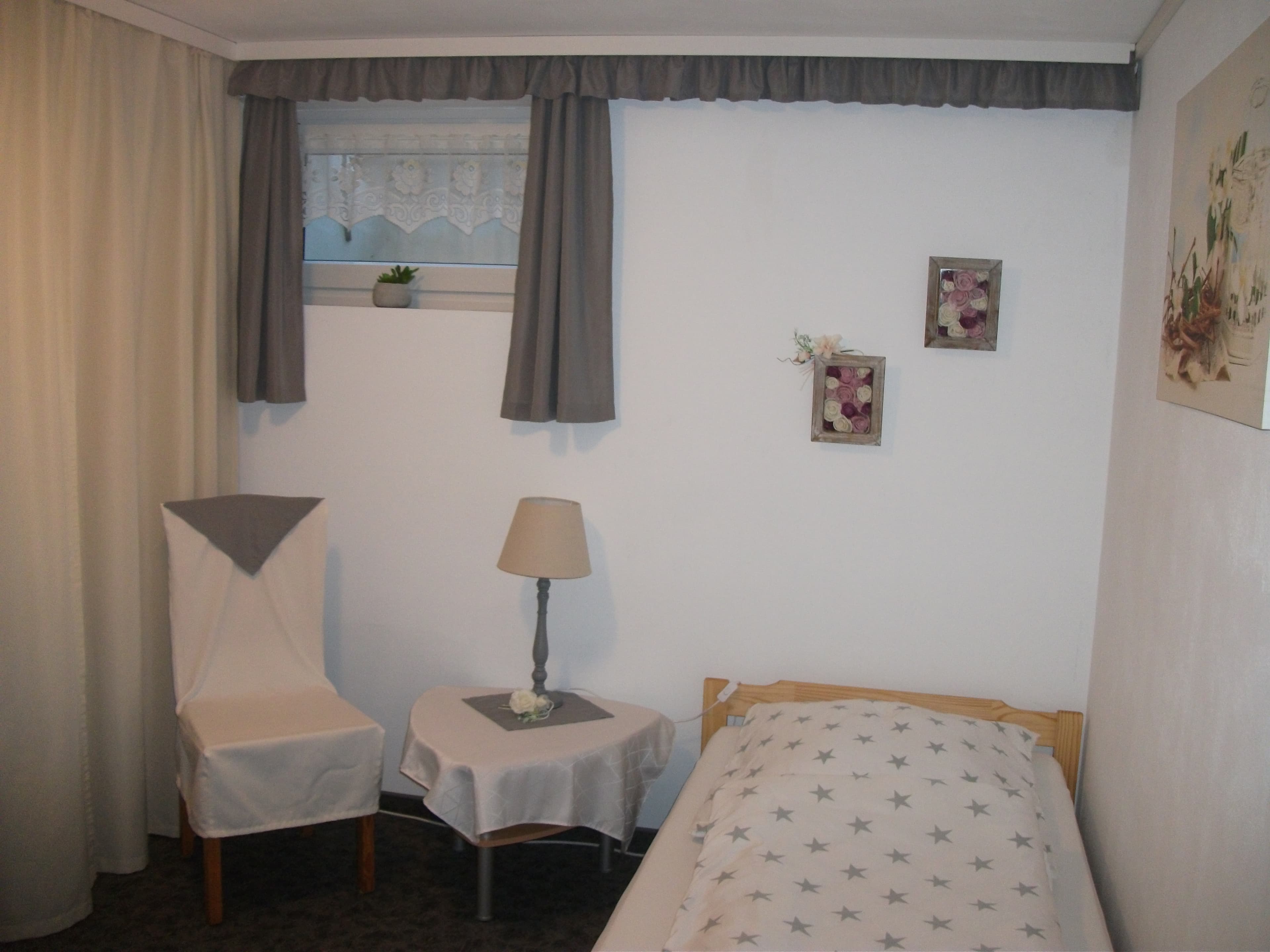 Schlafzimmer in der Ferienwohnung Buchholz-Nordheide/bei Hamburg