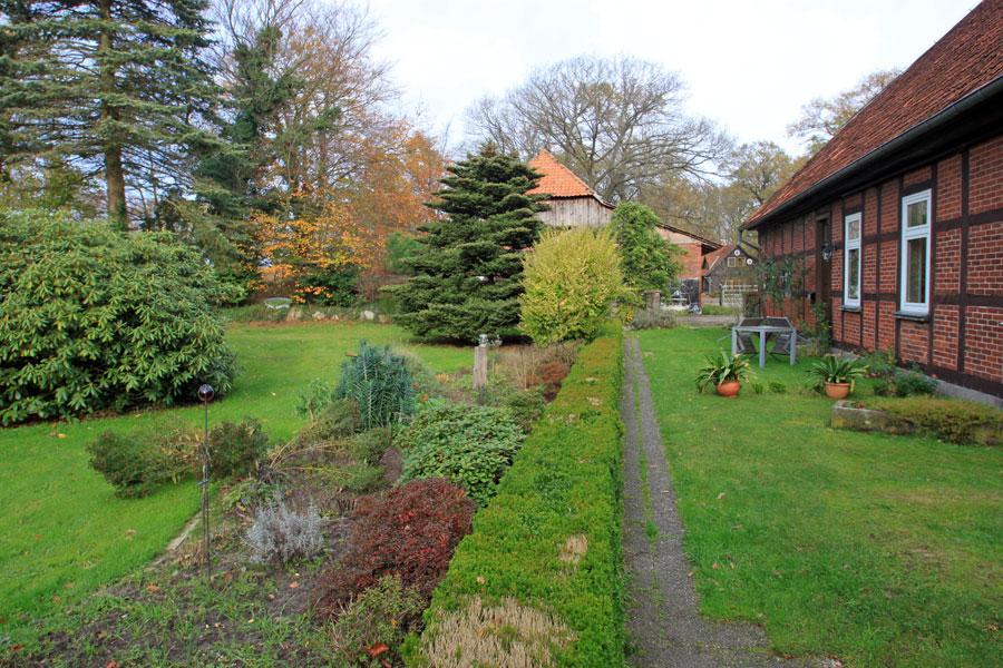 Garten Landhaus-Ferienwohnungen Hof Düshop