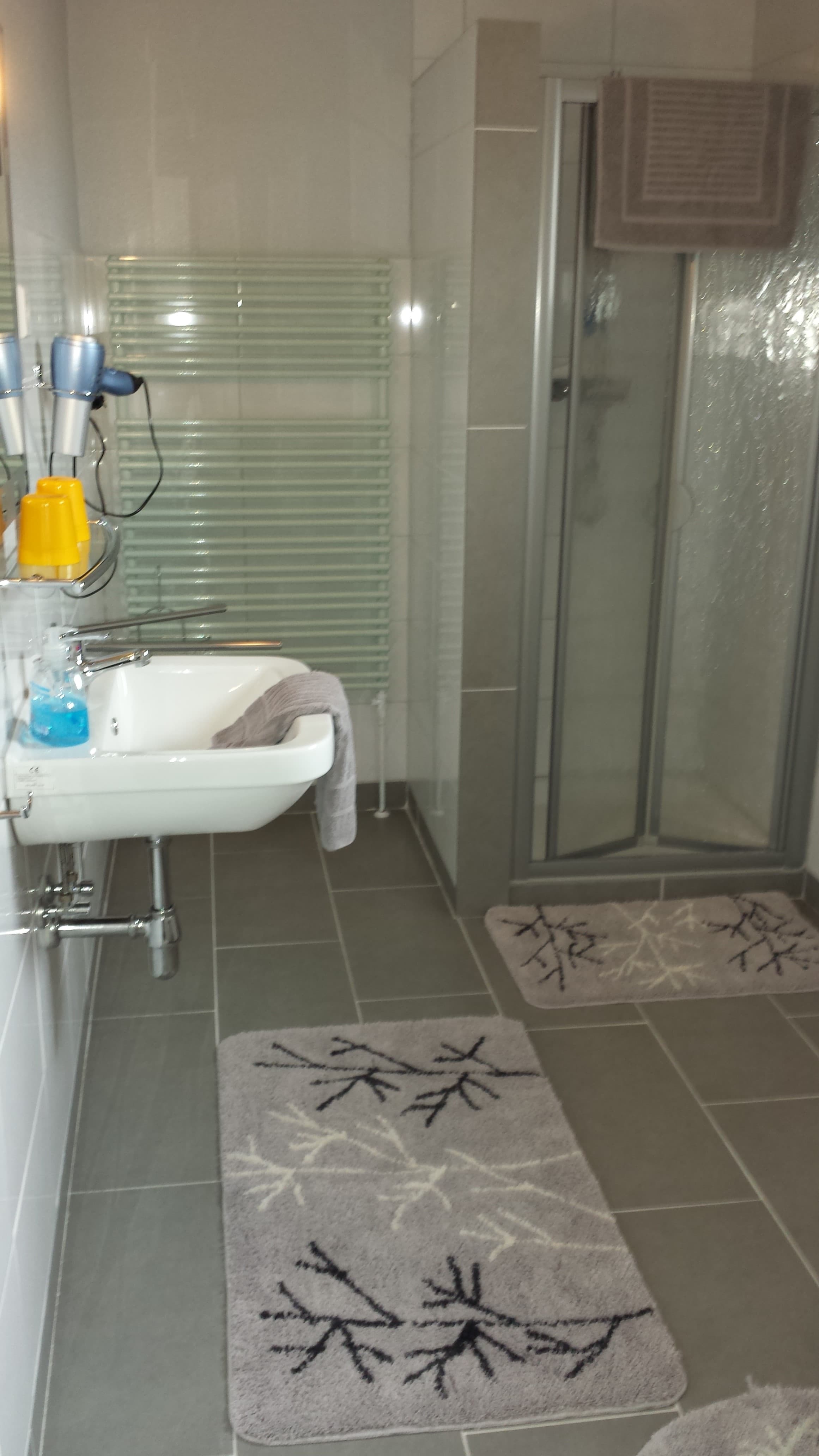 Badezimmer Familienzimmer Pension Sander