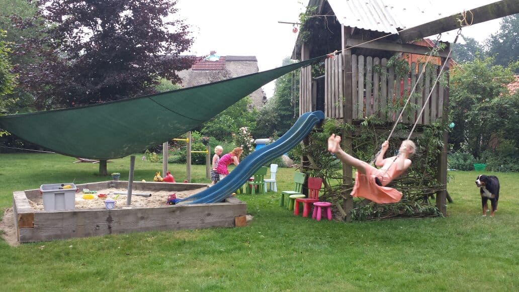 Spielplatz im Garten Lütenshof