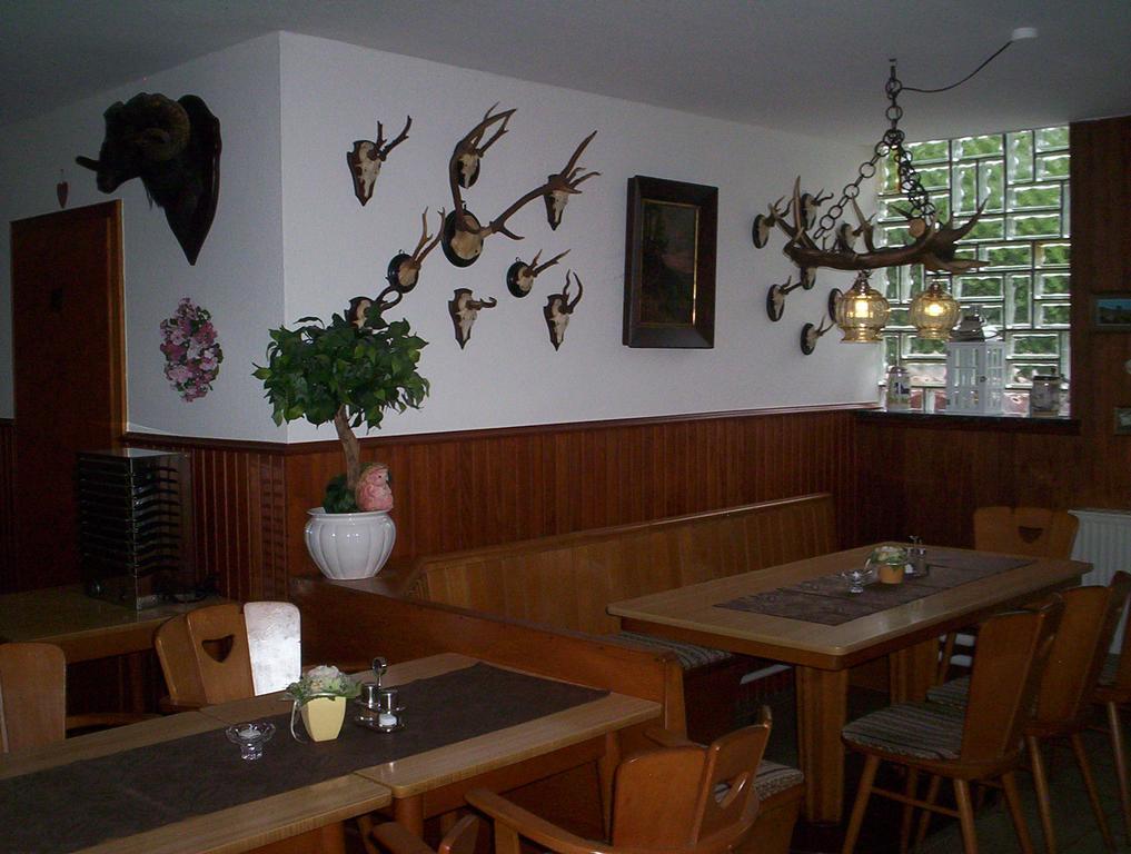 Gasthaus-Pension "Im Rehwinkel" Restaurant