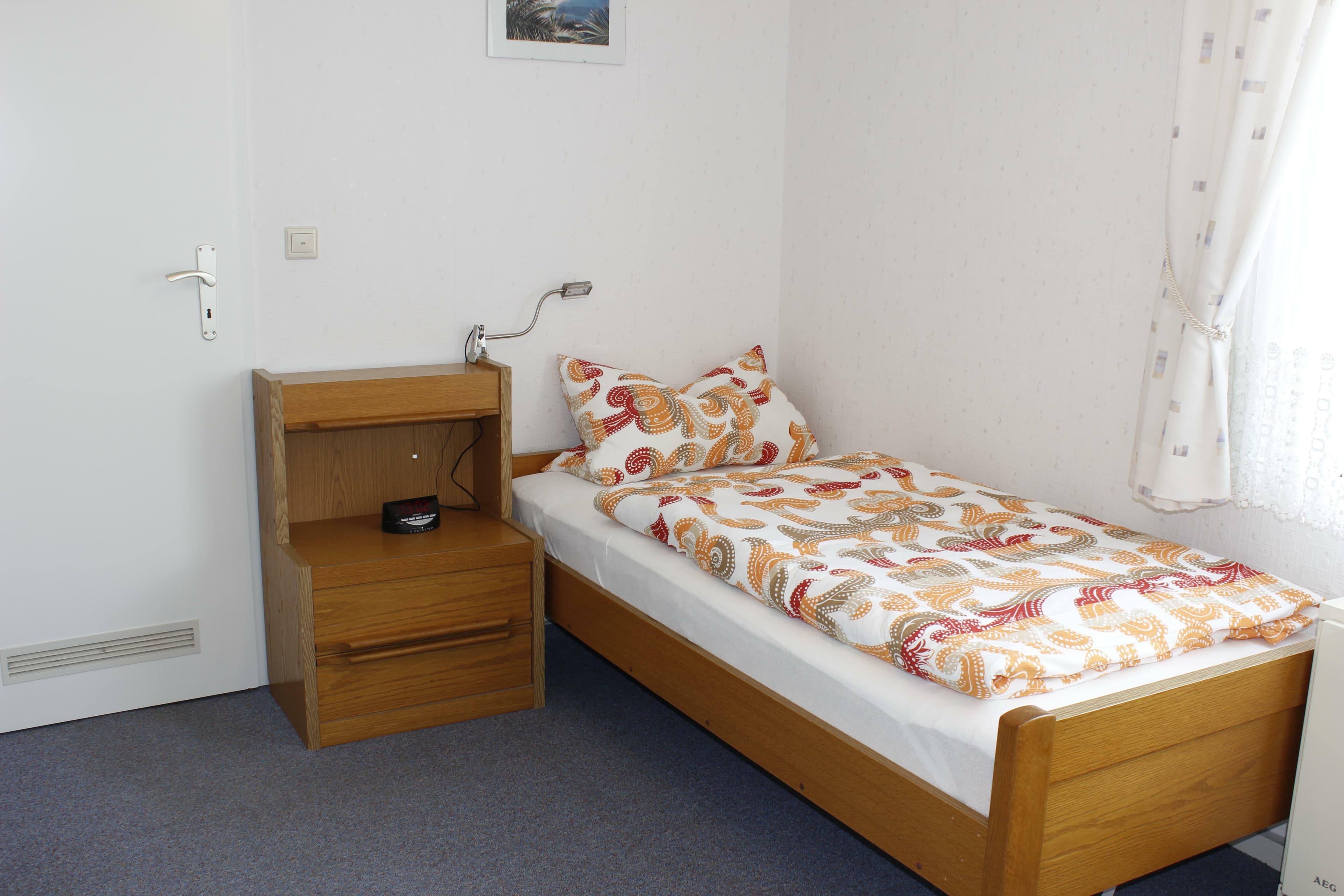 Durchgangszimmer mit 3. Bett Ferienwohnung Bünger