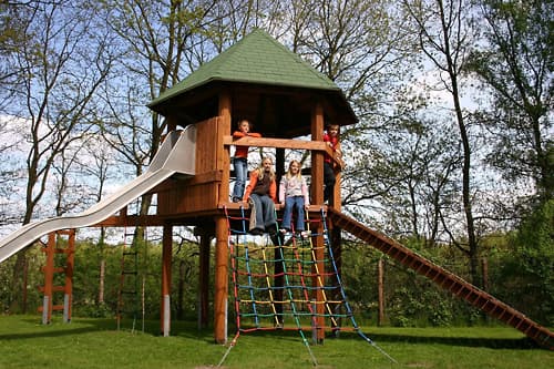 Waldspielplatz Campingplatz am Hardausee