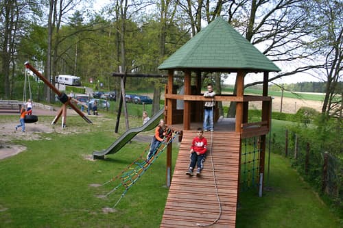 Waldspielplatz Campingplatz am Hardausee