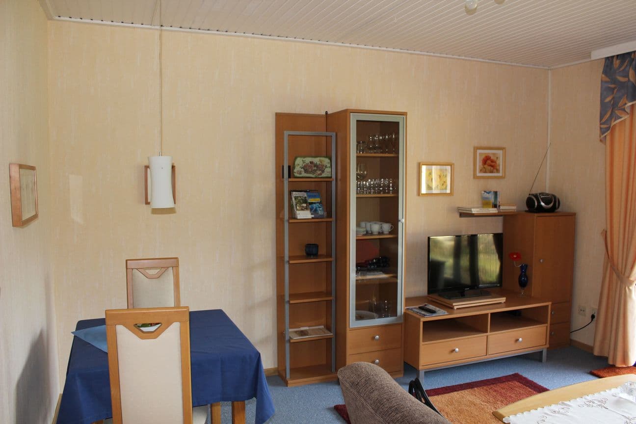 Ferienwohnung "Rosengarten"