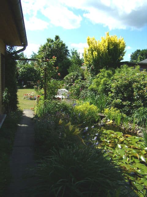 Ferienwohnung "Rosengarten"