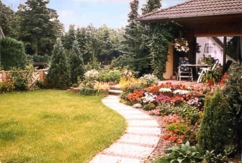 Garten Ferienwohnung "Haus Böhmer"