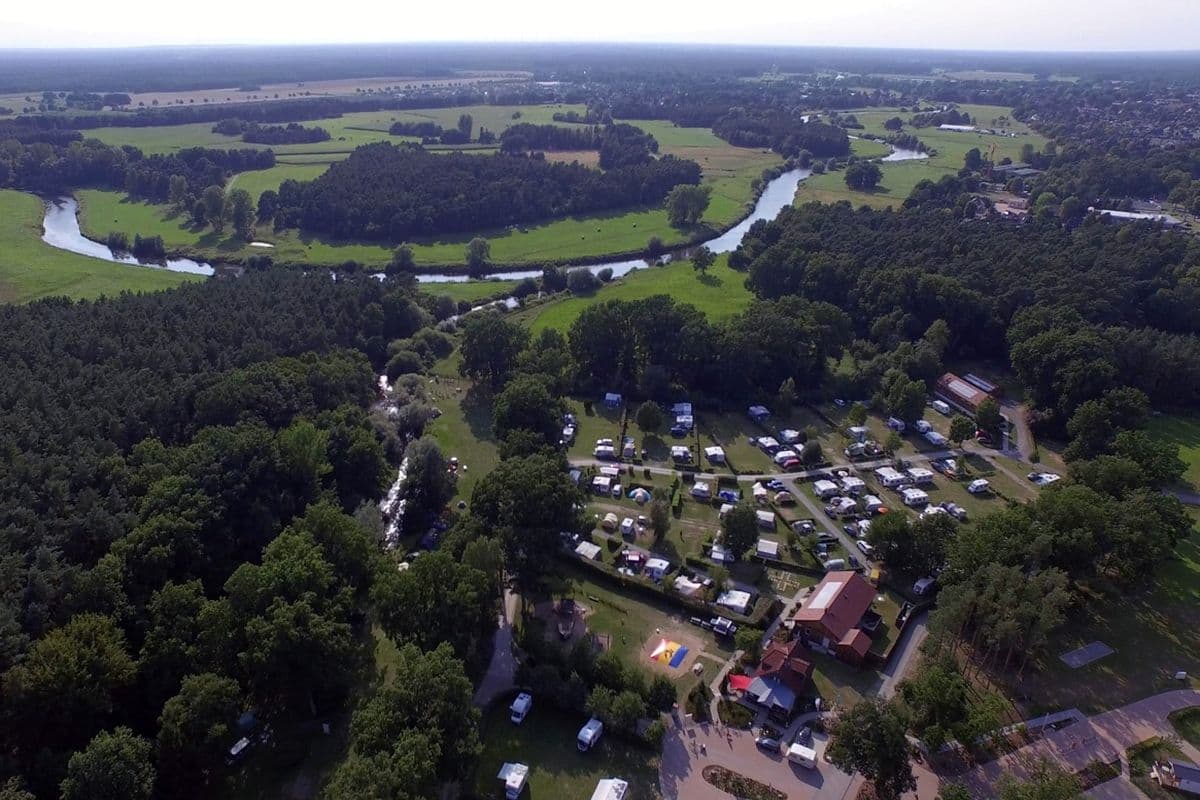 blick von oben. Luftbild vom Campingpark Südheide