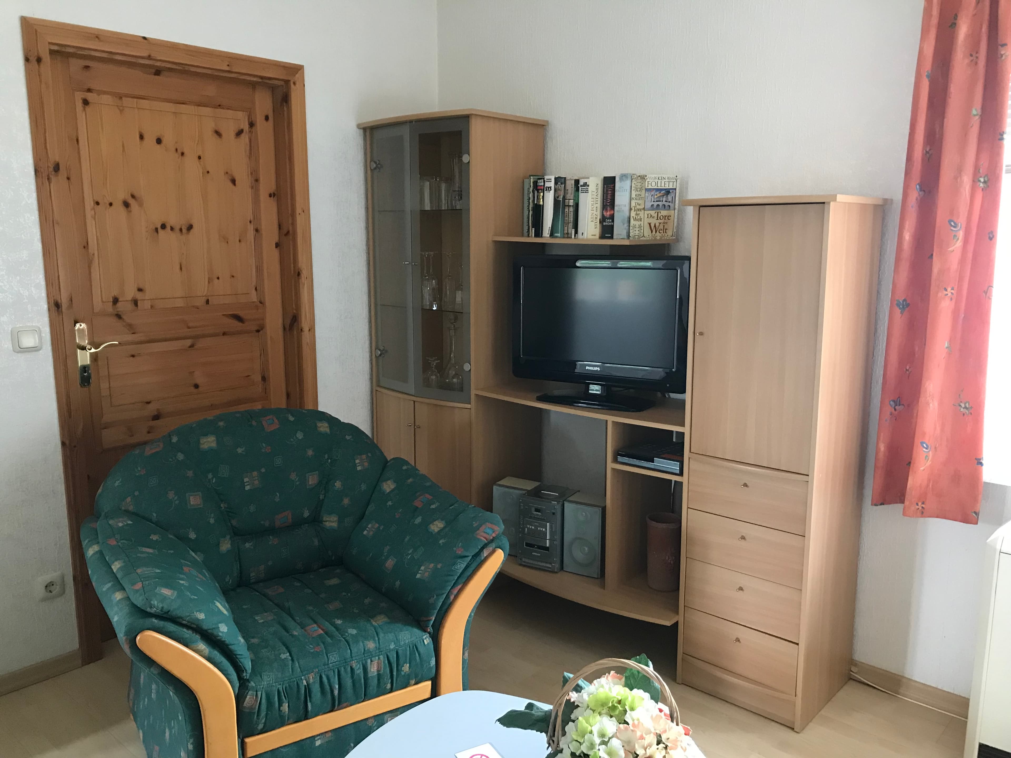 Fernsehen und Radio