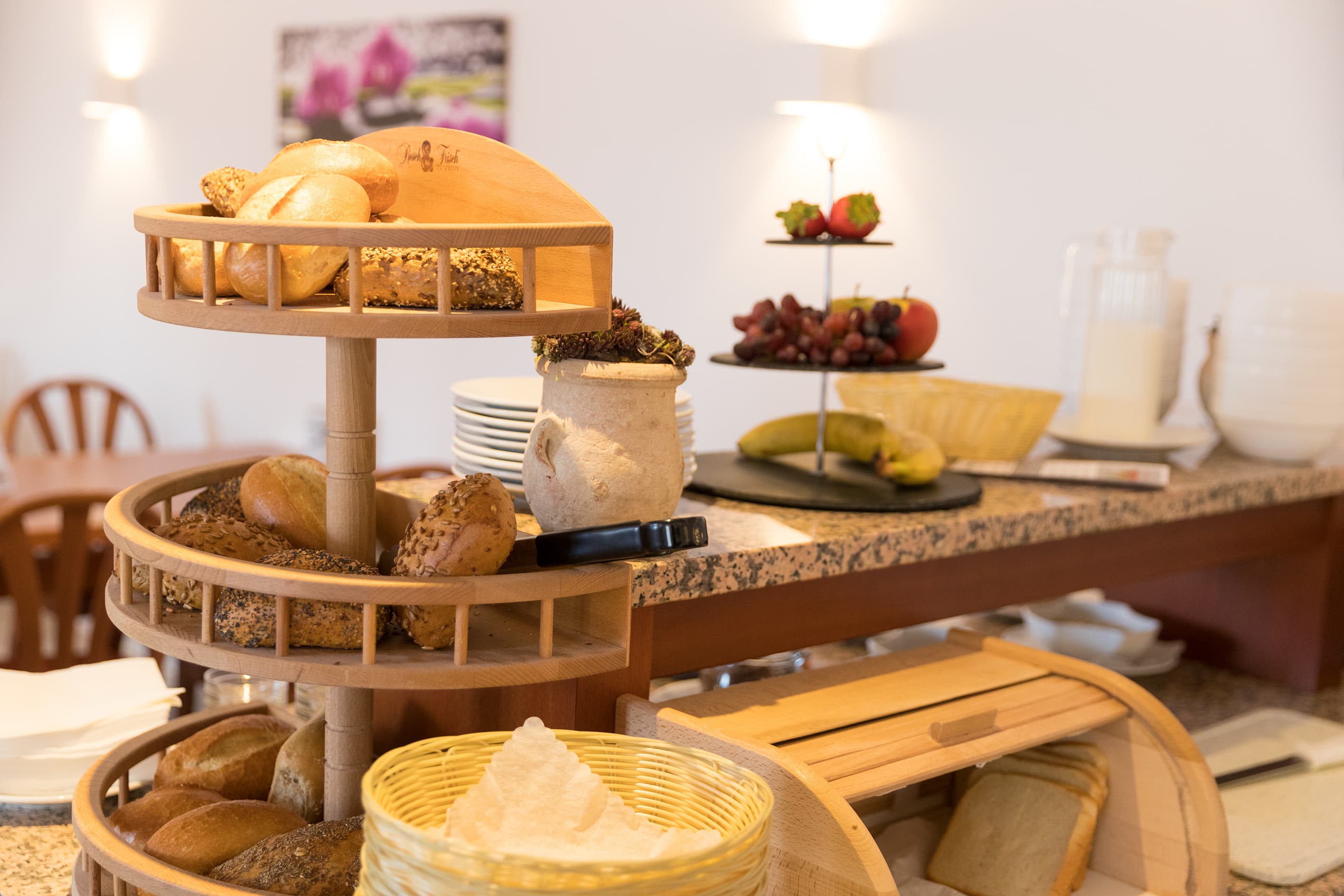 Frühstück Auswahl Brötchen + Brot