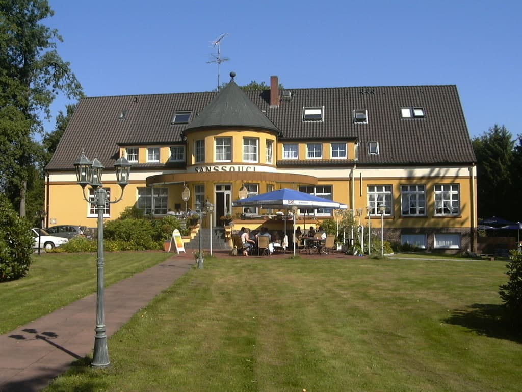 Außenansicht Hotel Sanssouci