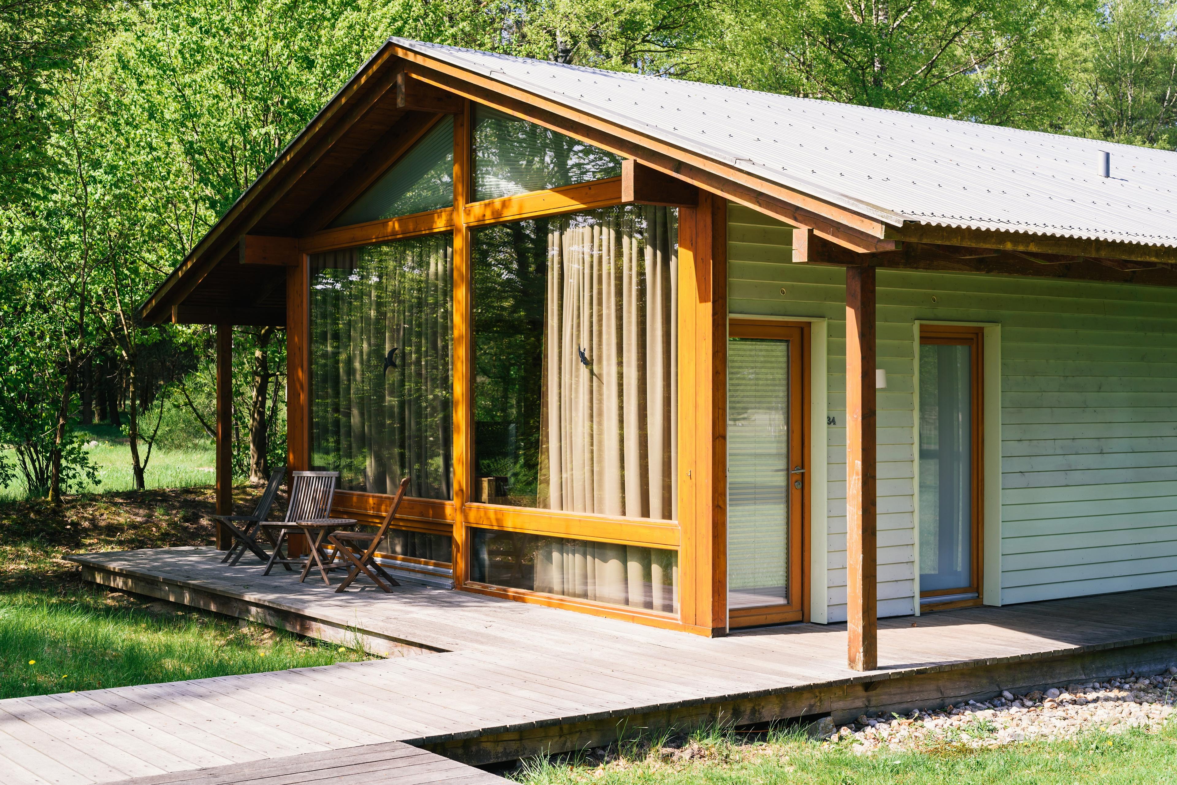 Alle NATUROTEL Lodge-Zimmer haben eine eigene Terrasse