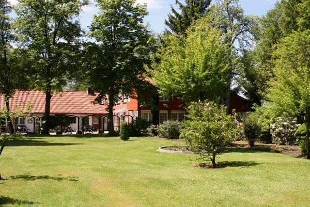 Außenansicht Gasthaus & Pension HEIDEHOF