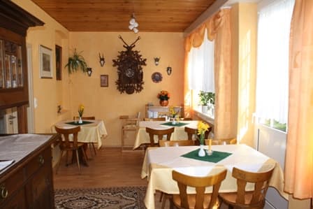 Gasthaus & Pension HEIDEHOF