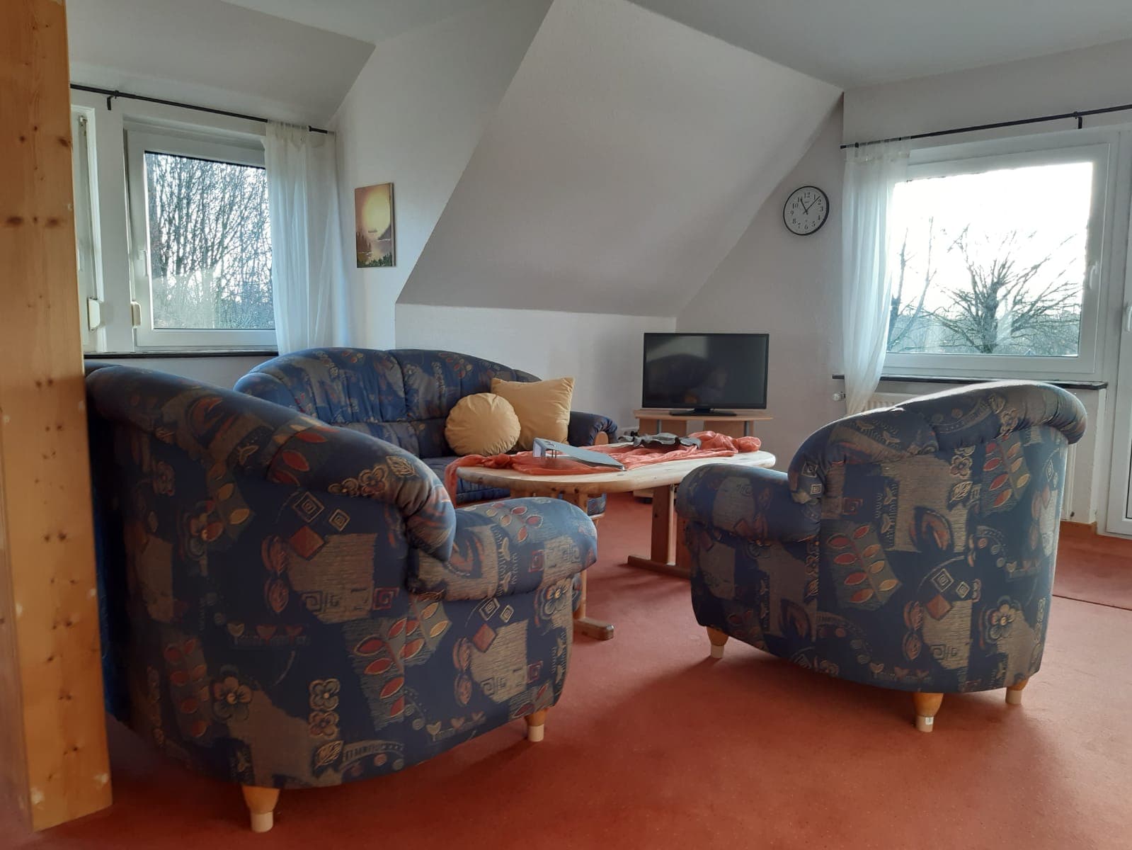 Das Wohnzimmer in der Ferienwohnung Örtzeblick in Bergen