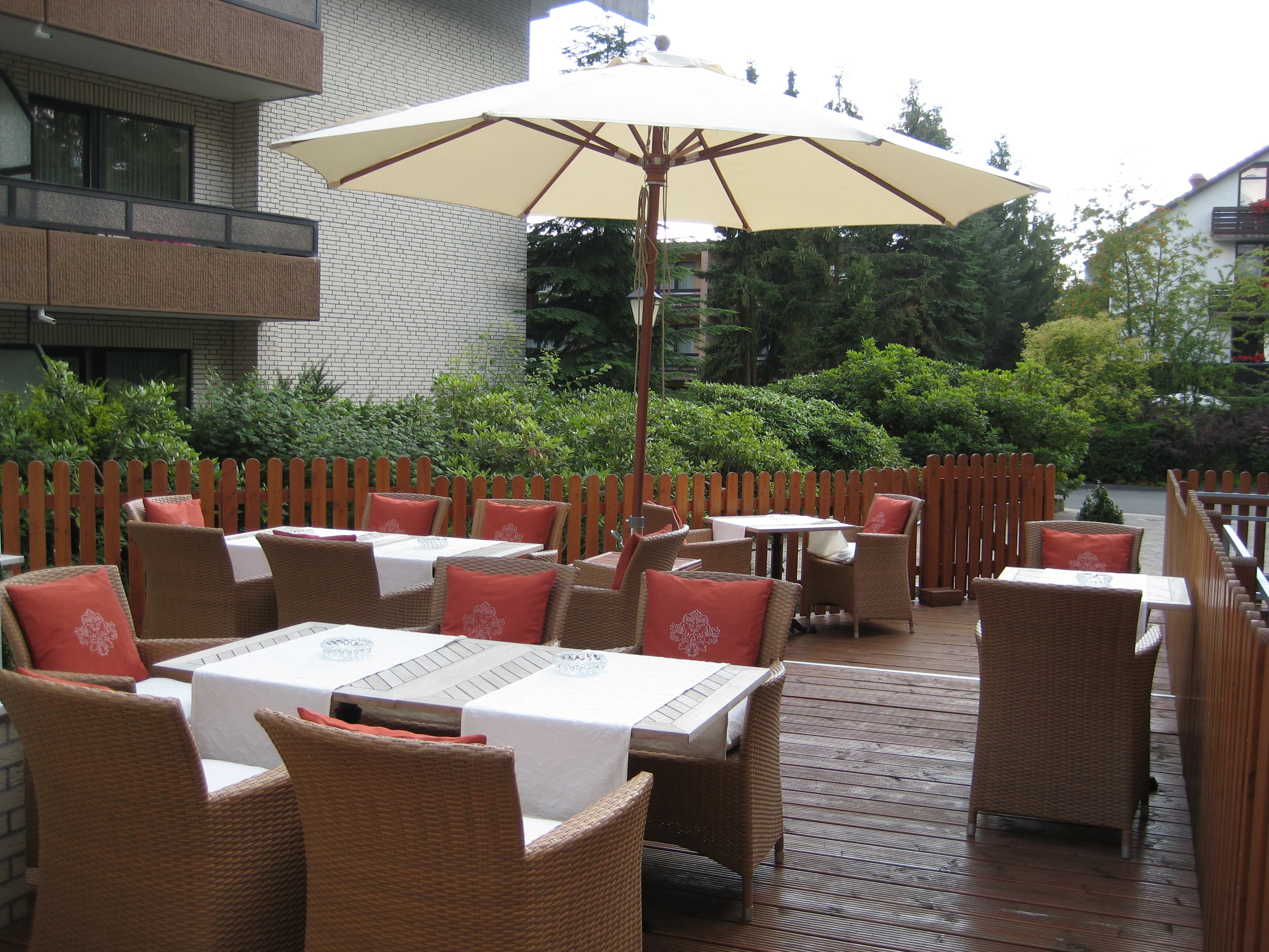 Terrassendeck Kur- und Kneipp Hotel-Pension Zum Goldenen Hirsch