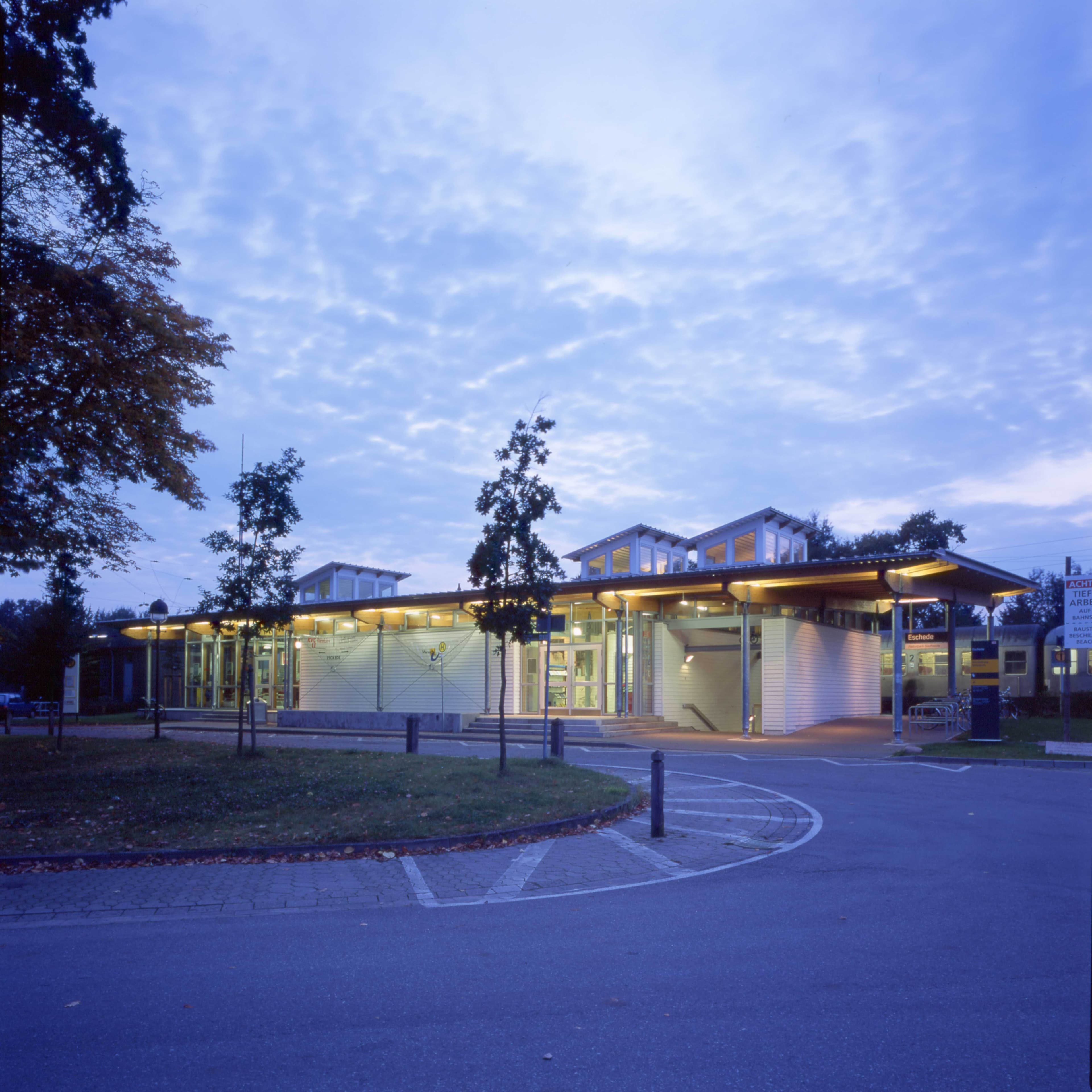 Südheide-Bahnhof Wohnmobilstellplatz am Schützenplatz "Uelzener Str. / B 191"