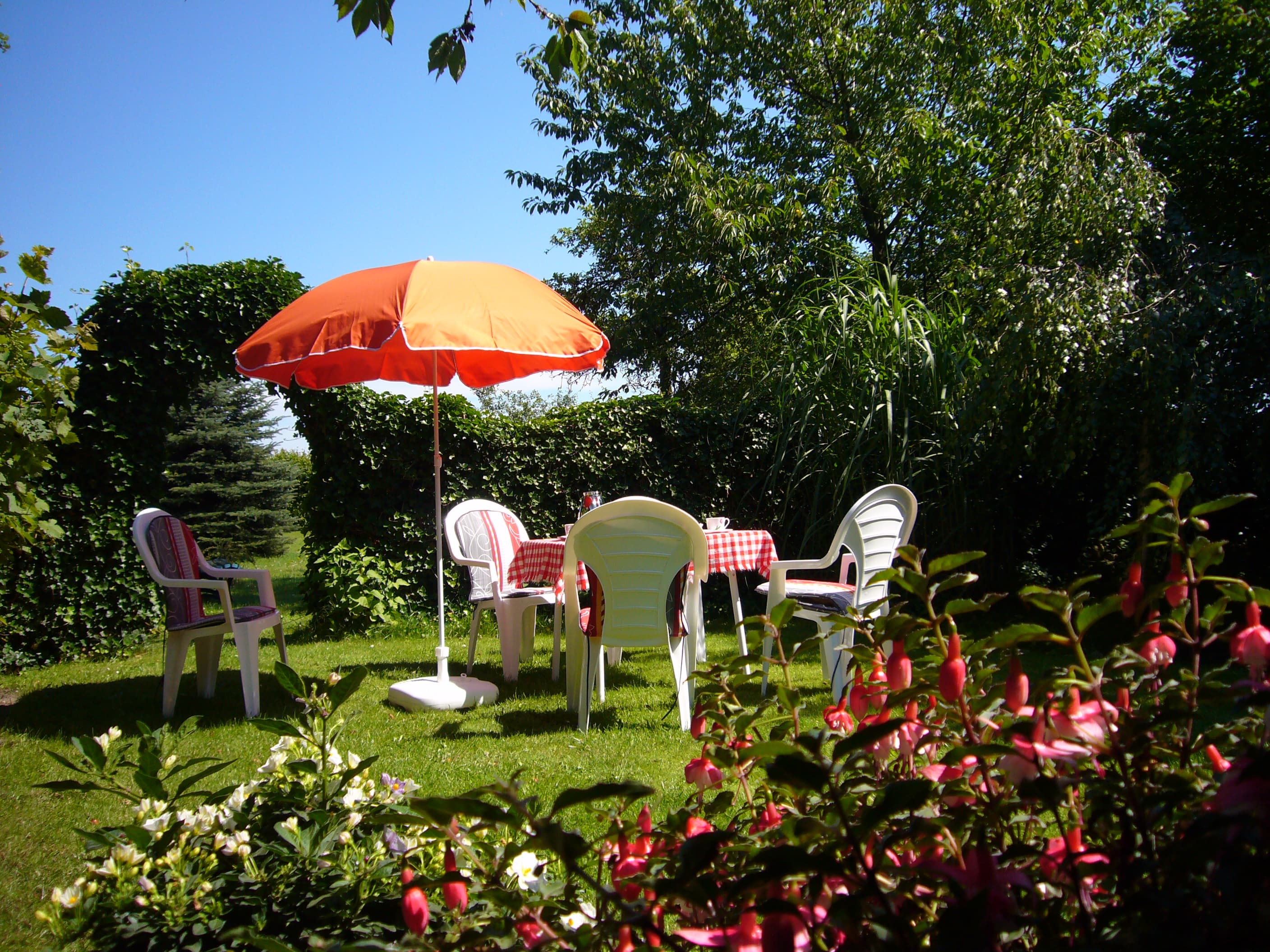 Garten Ferienwohnung Zum Regenbogen