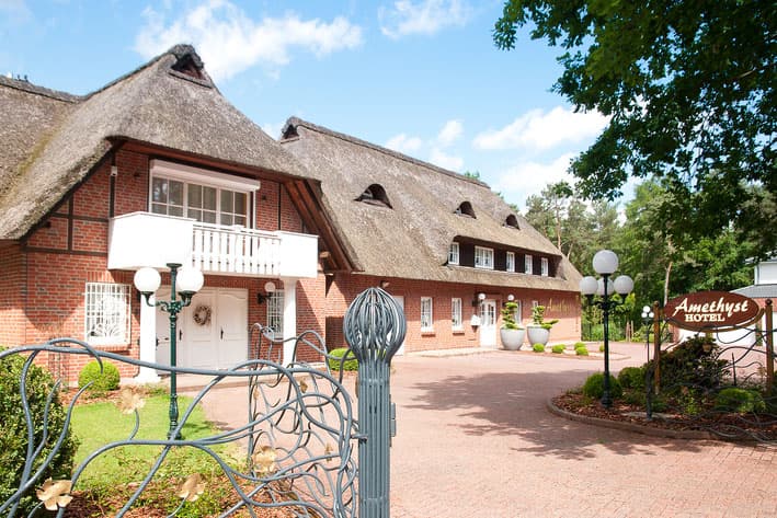 Auffahrt des Amethyst Hotel in Lüneburg