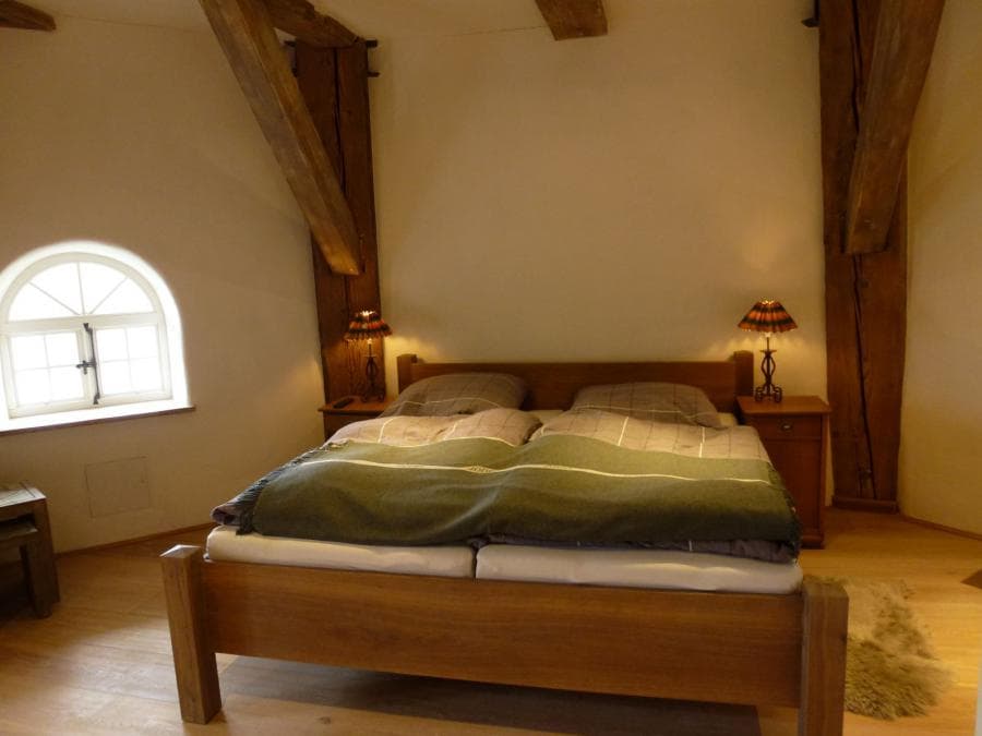 Das Schlafzimmer 1 in dem Ferienhaus "Die alte Mühle" in Schneverdingen
