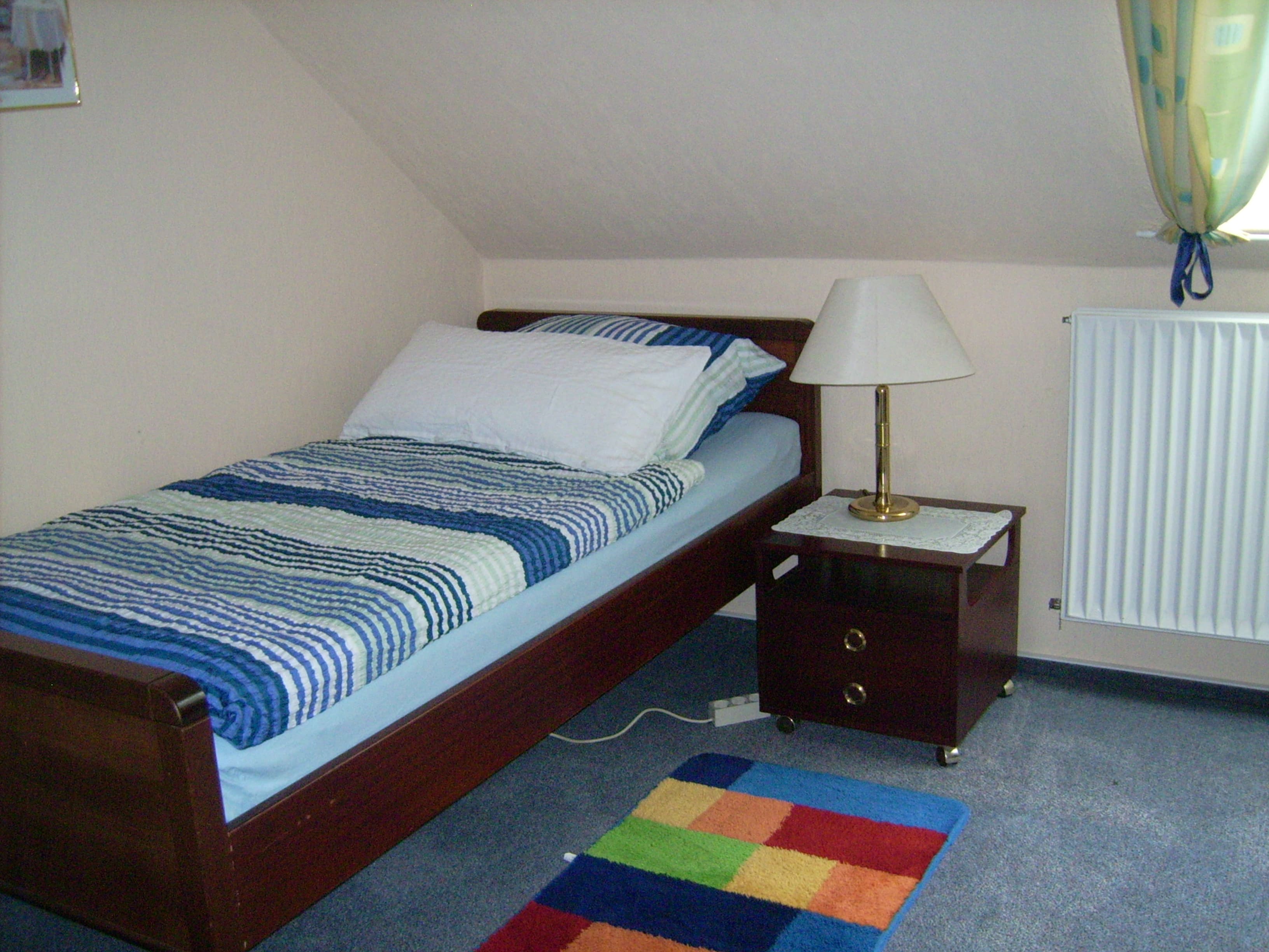 Schlafzimmer in der Ferienwohnung Zum Otterberg in Otter