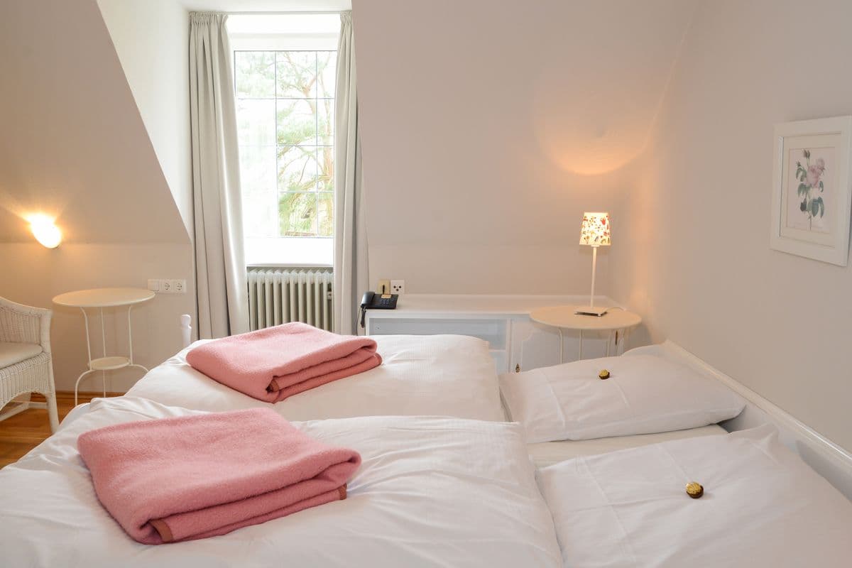 Schlafzimmer Hof Rose 