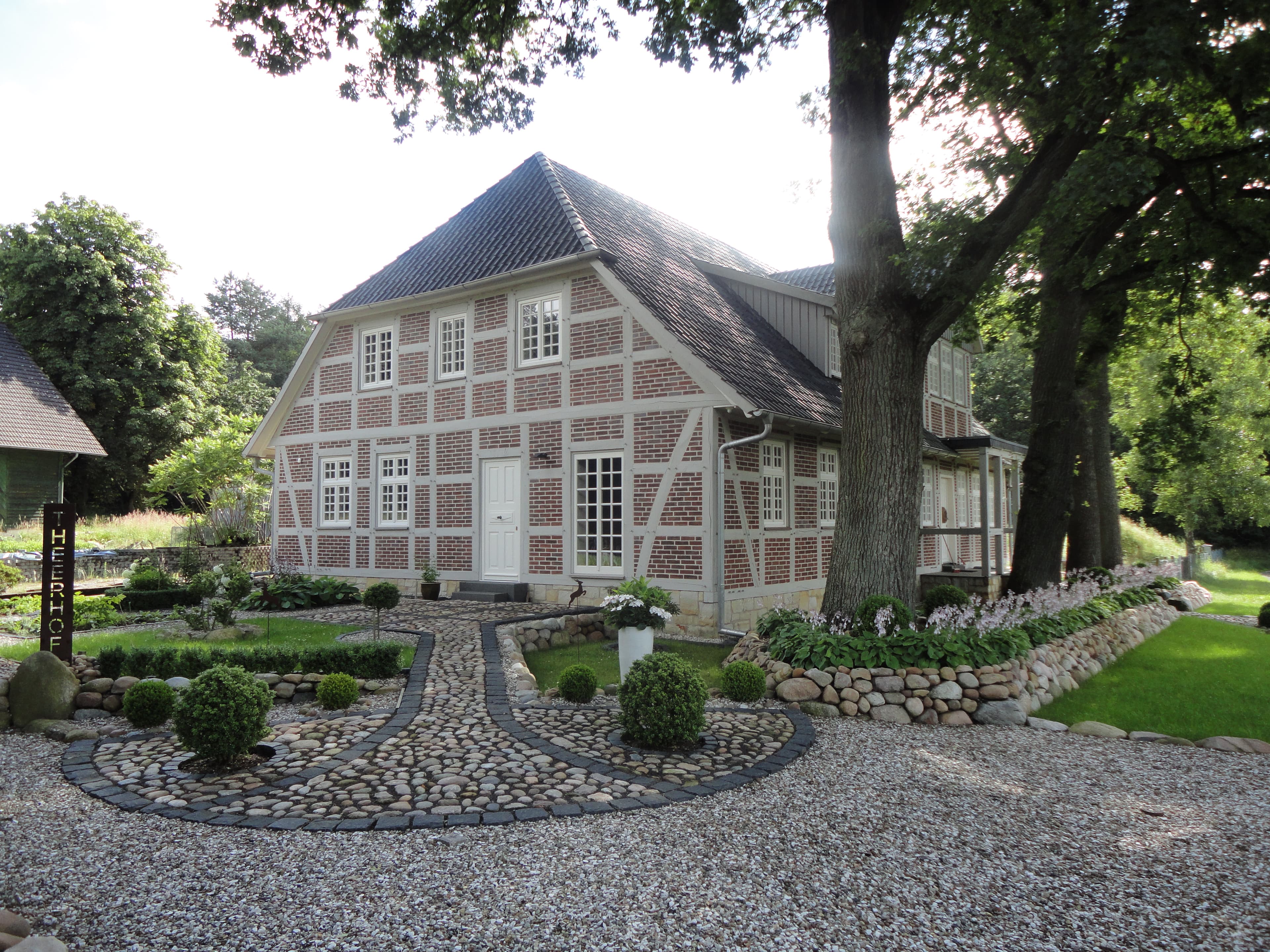 THEERHOF