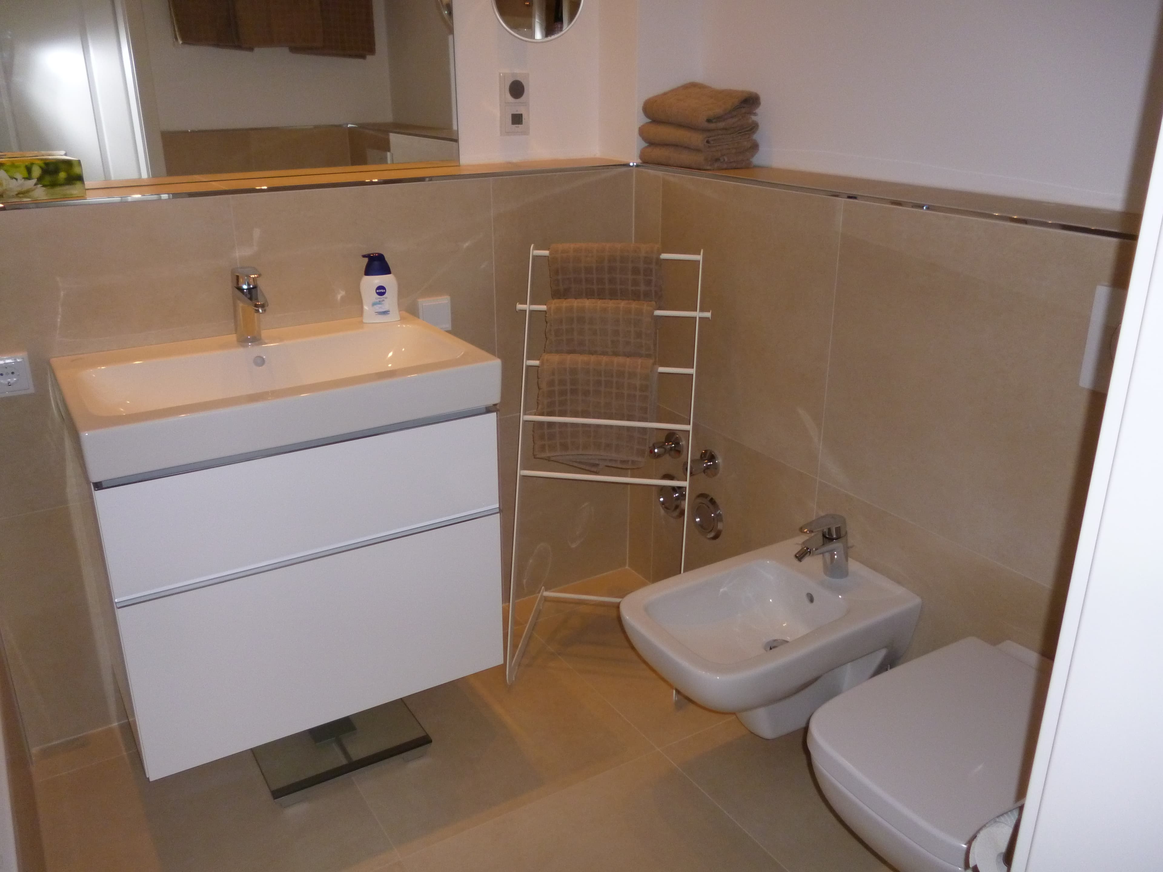 Badezimmer in der Ferienwohnung Hamburg Rosengarten