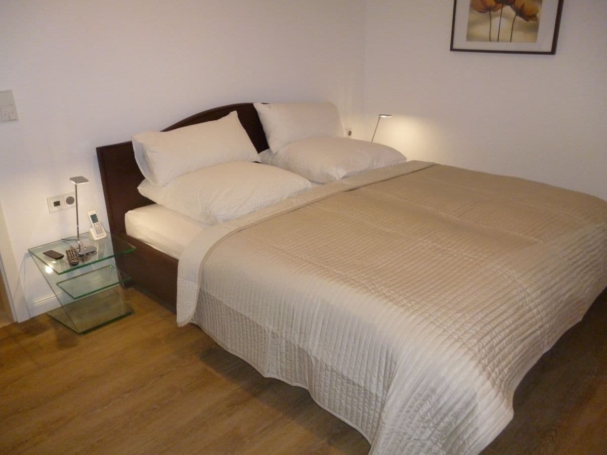 Schlafzimmer 2 in der Ferienwohnung Hamburg Rosengarten