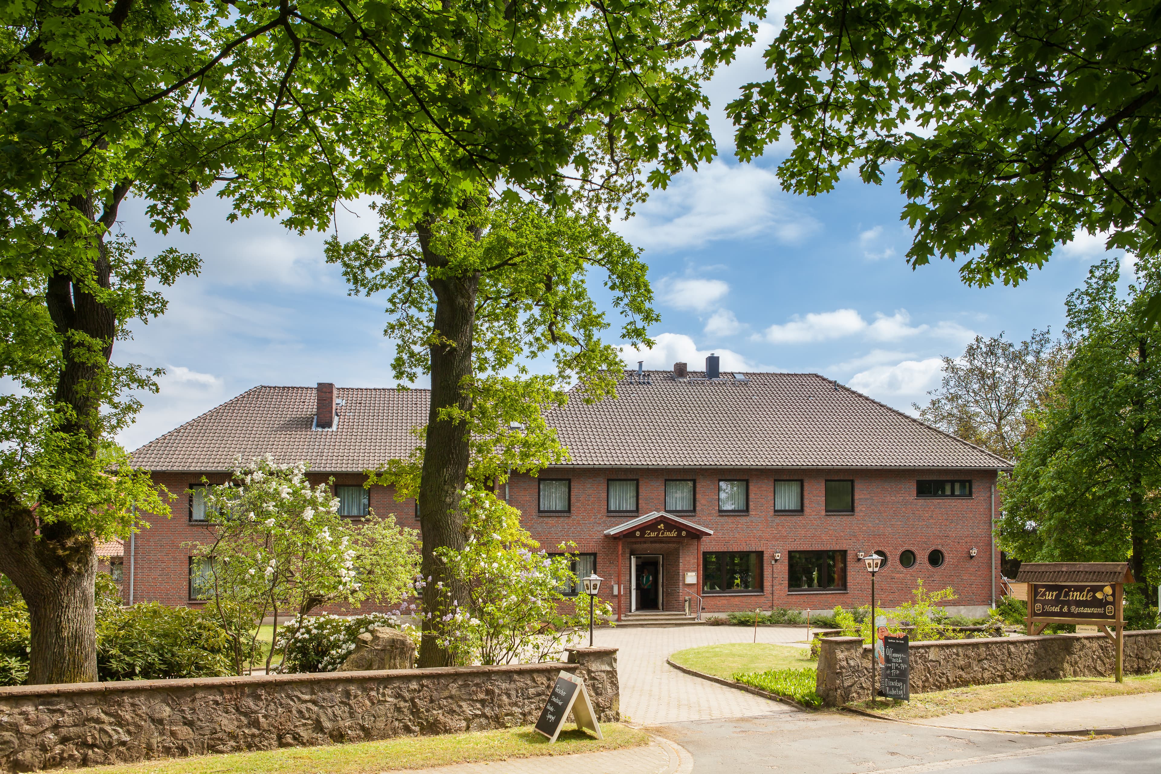 Außenansicht Hotel-Restaurant Zur Linde