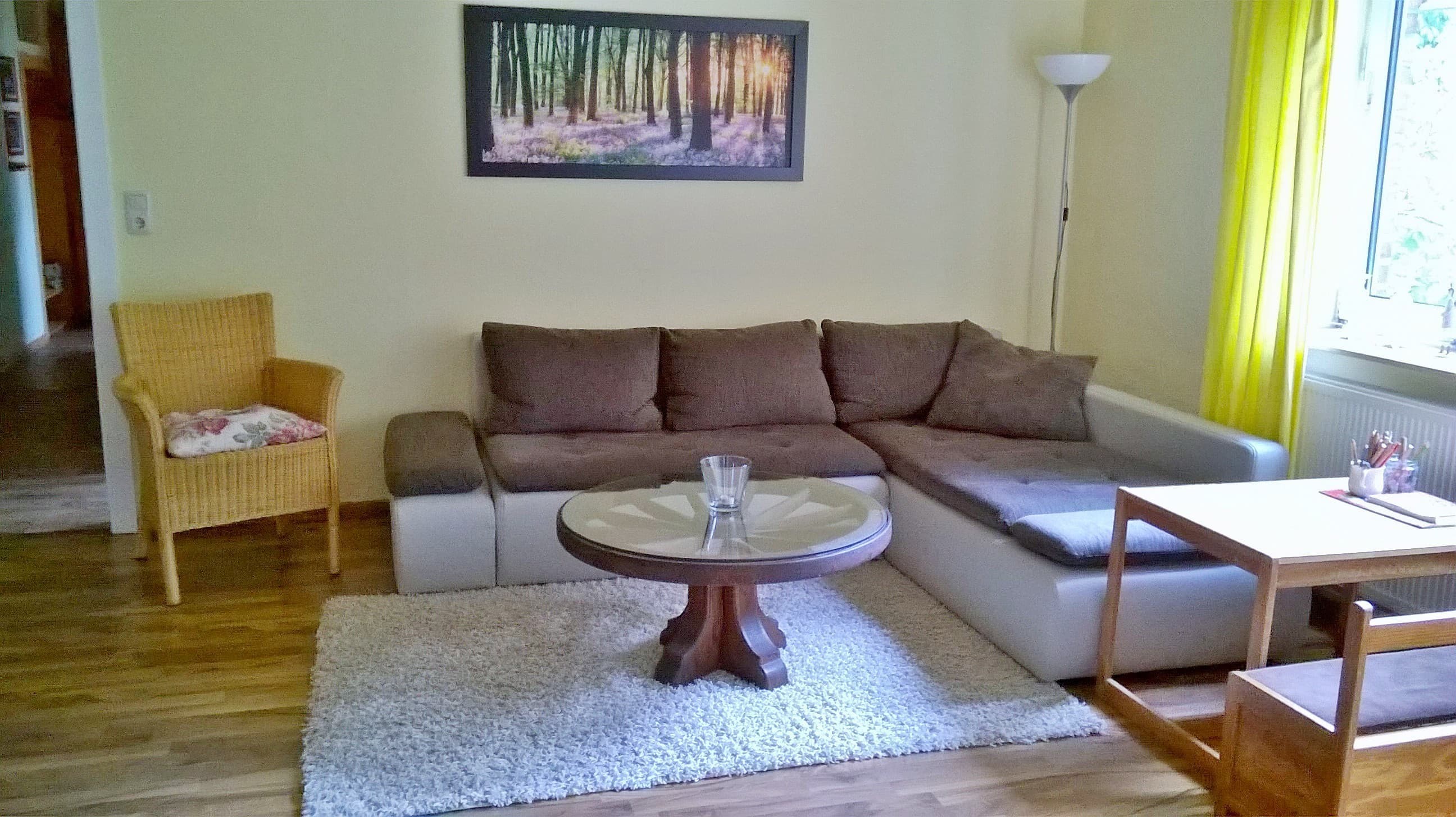 Wohnzimmer auf dem Hof Bollerbü