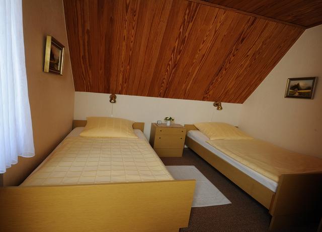 Schlafzimmer Ferienwohnungen Klar-Dubois