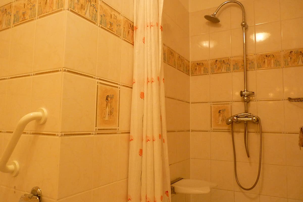 Ferienwohnungen Pension Lindhofer
