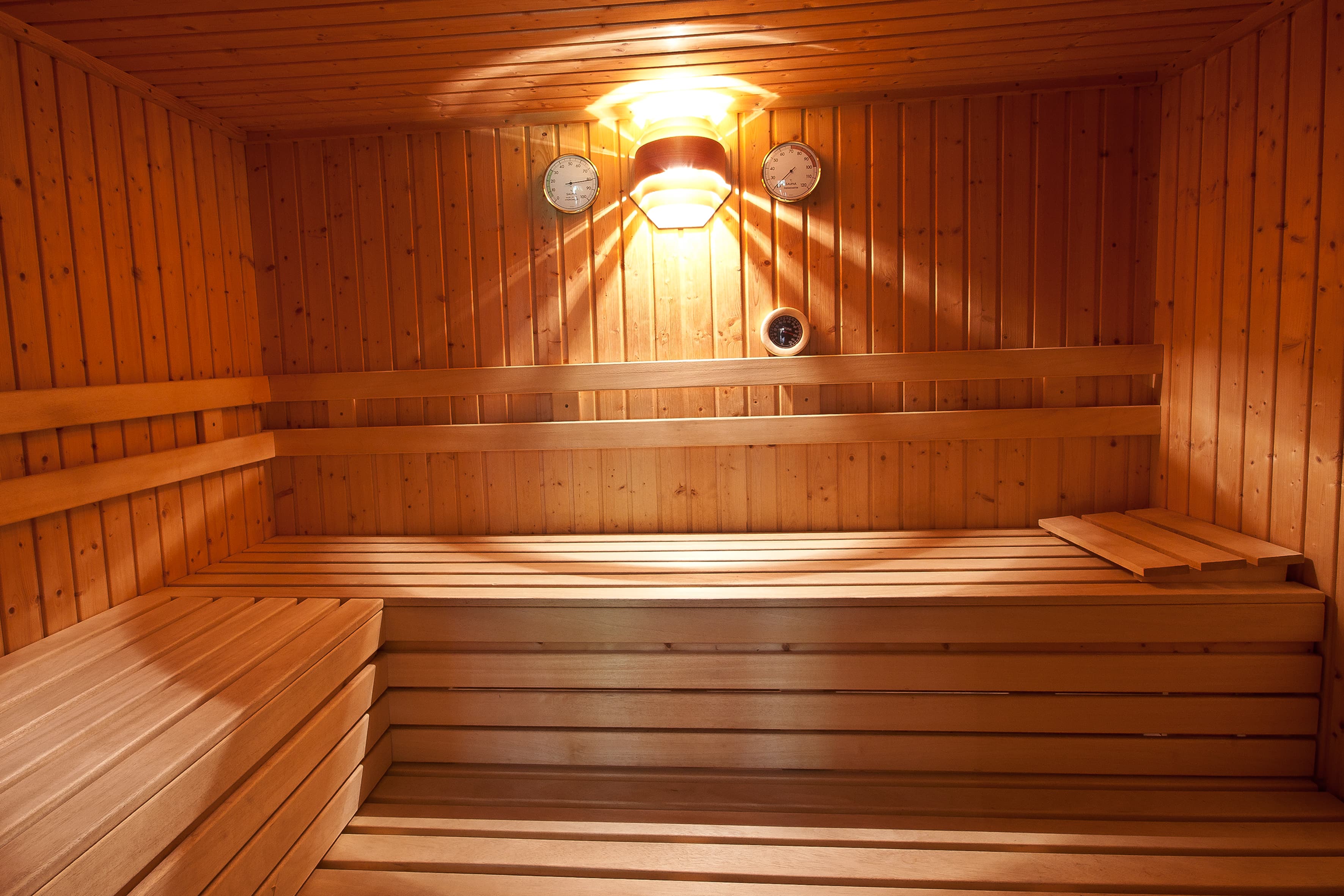 Sauna Bad 2