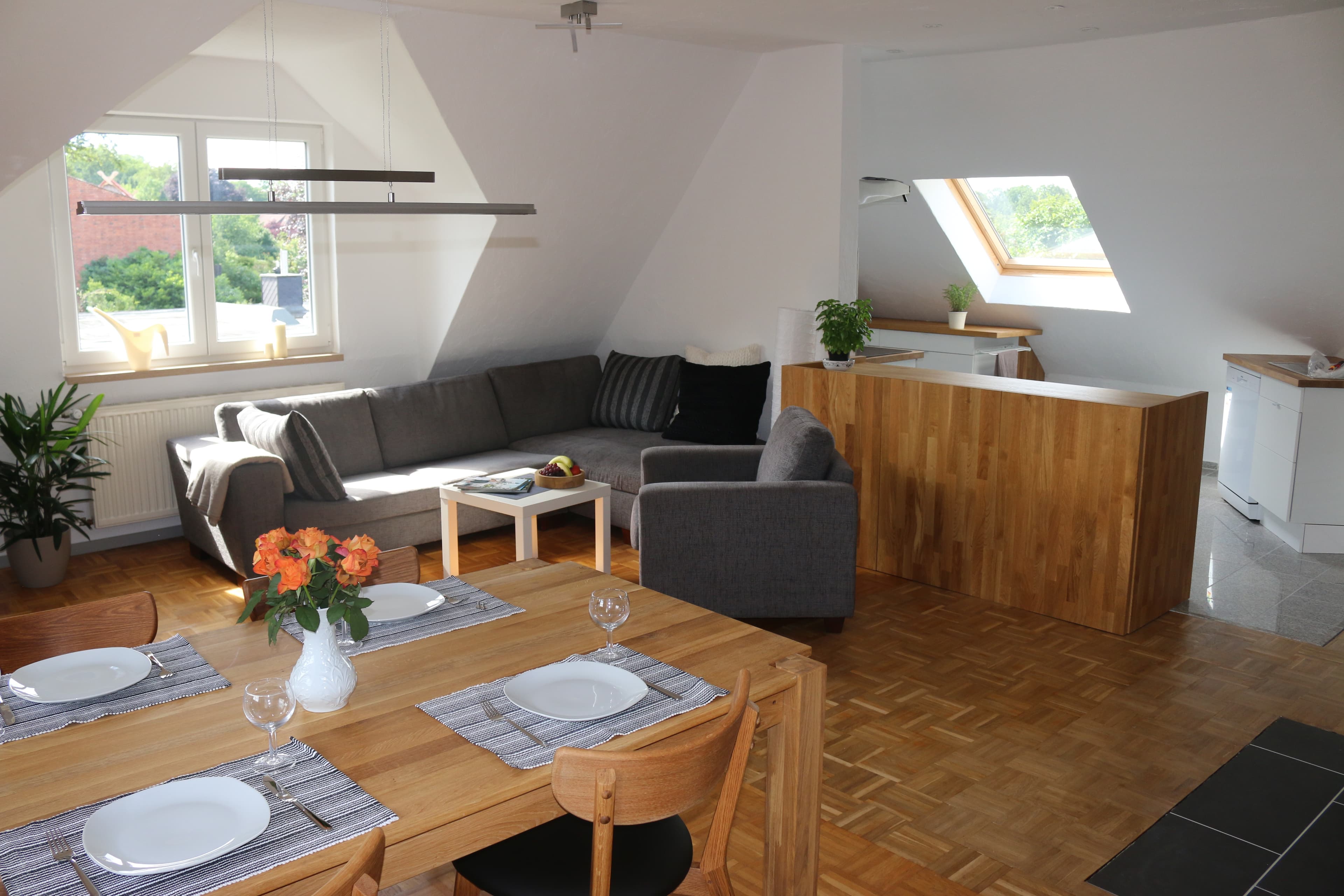 Wohn- und Essbereich in der Ferienwohnung Familie Baasch in Embsen