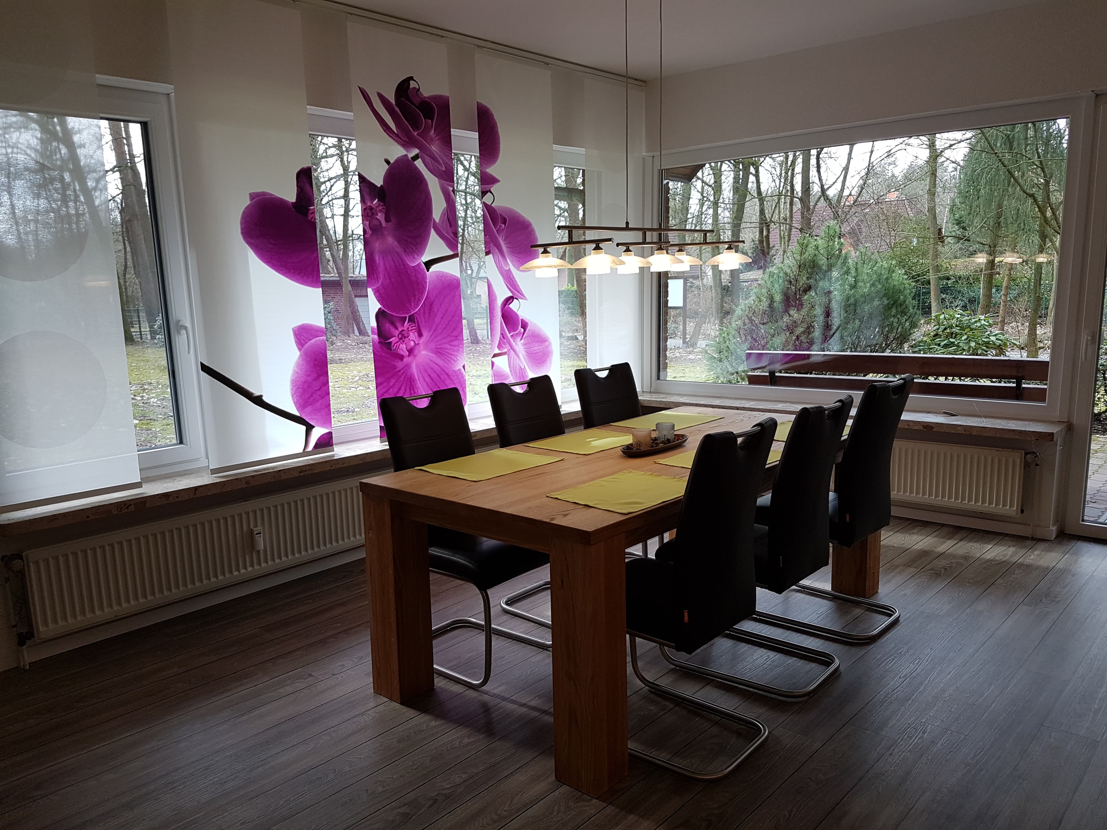 Esstisch in der Ferienwohnung am Höpen in Schneverdingen