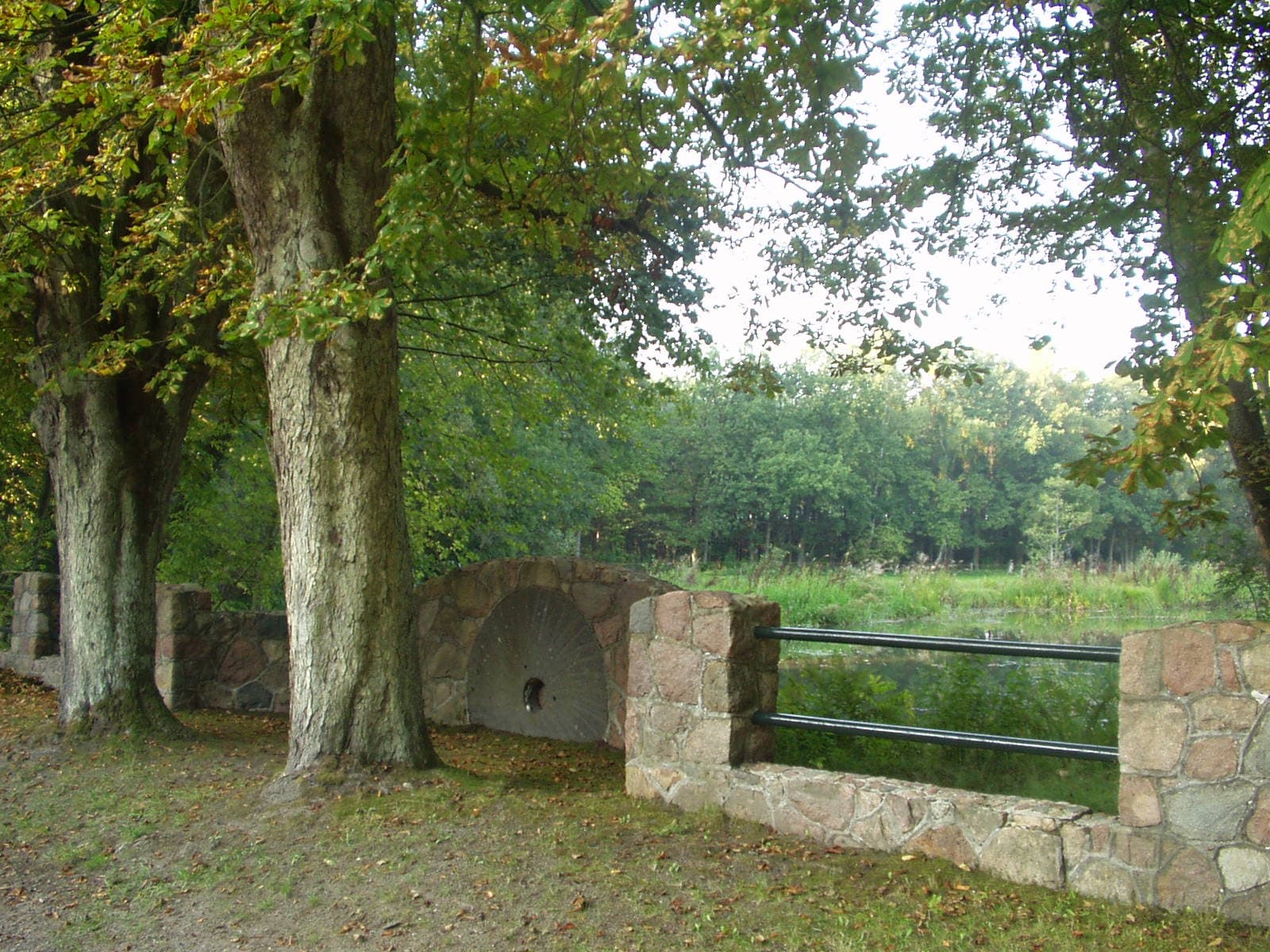 Brücke am Mühlenteich