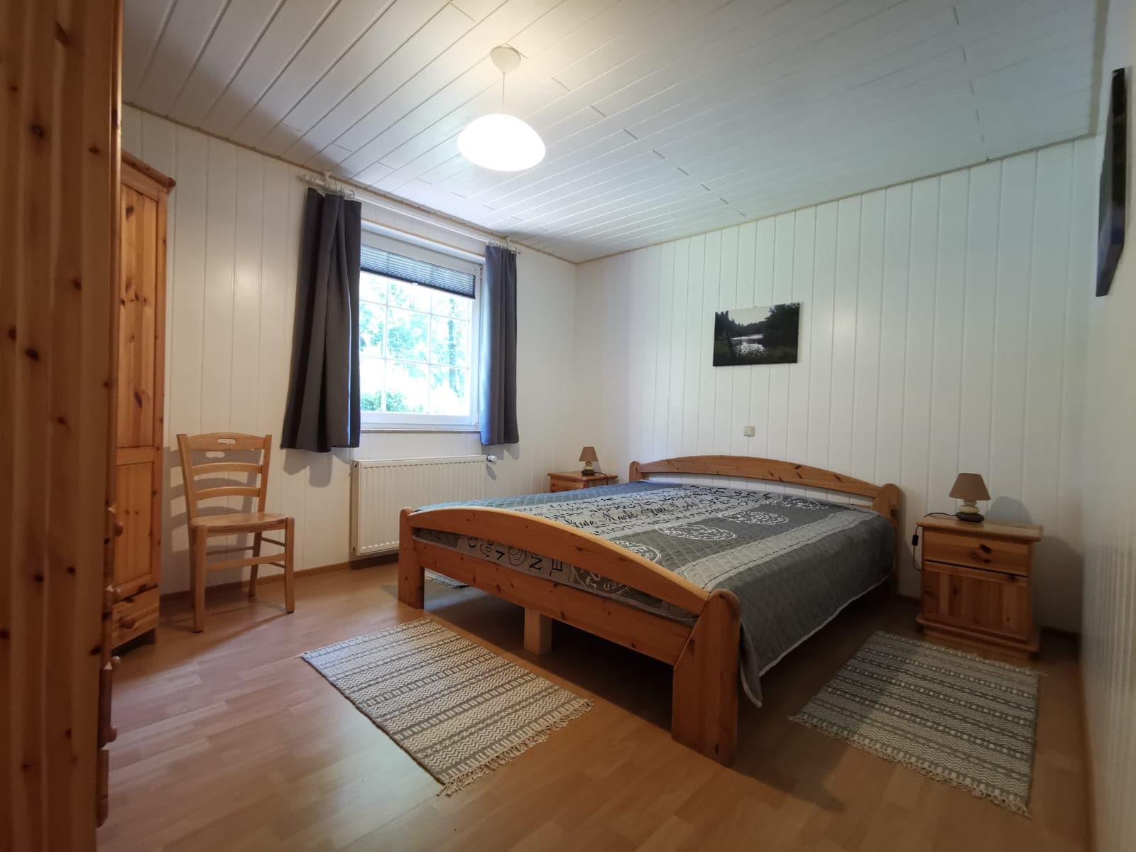 Schlafzimmer in der Ferienwohnung Zur großen Buche in Munster