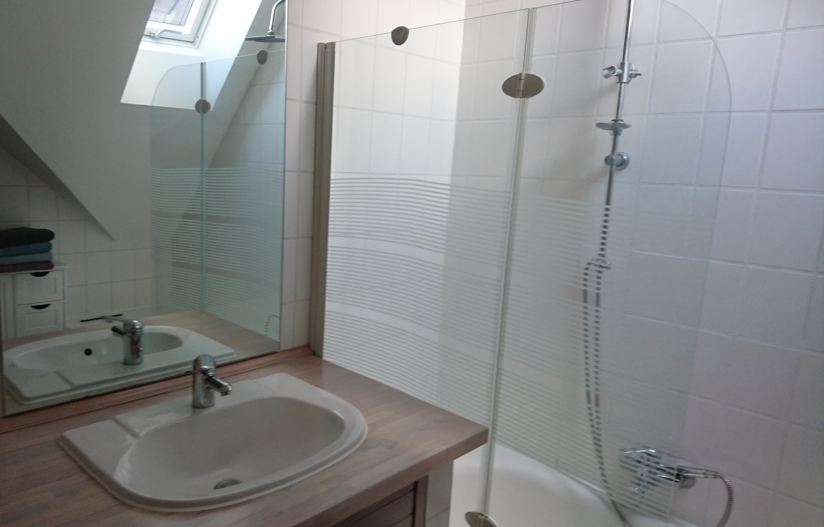 Badezimmer in der Ferienwohnung "Blick auf die Wallachherde" in Soltau