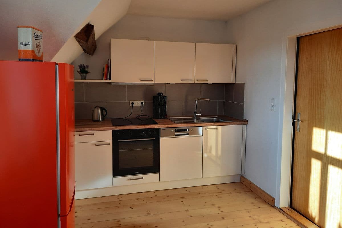 Küche in der Ferienwohnung Facettenreich in Bergen
