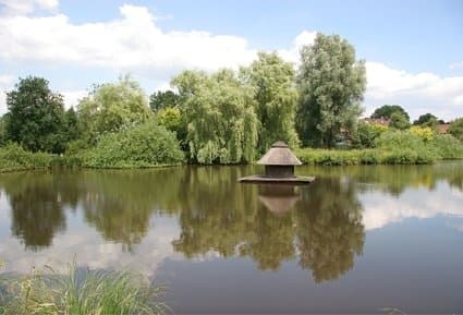 Bürgerpark mit See in Dorfmark