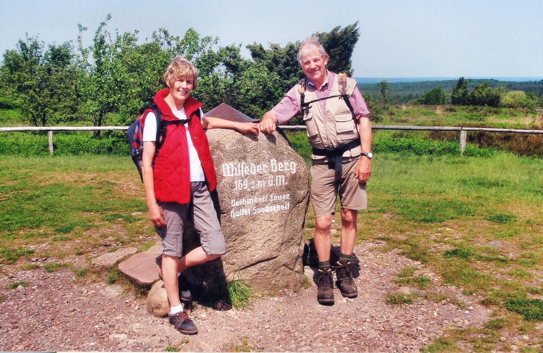 Heike und Peter Neven auf dem Wilseder Berg