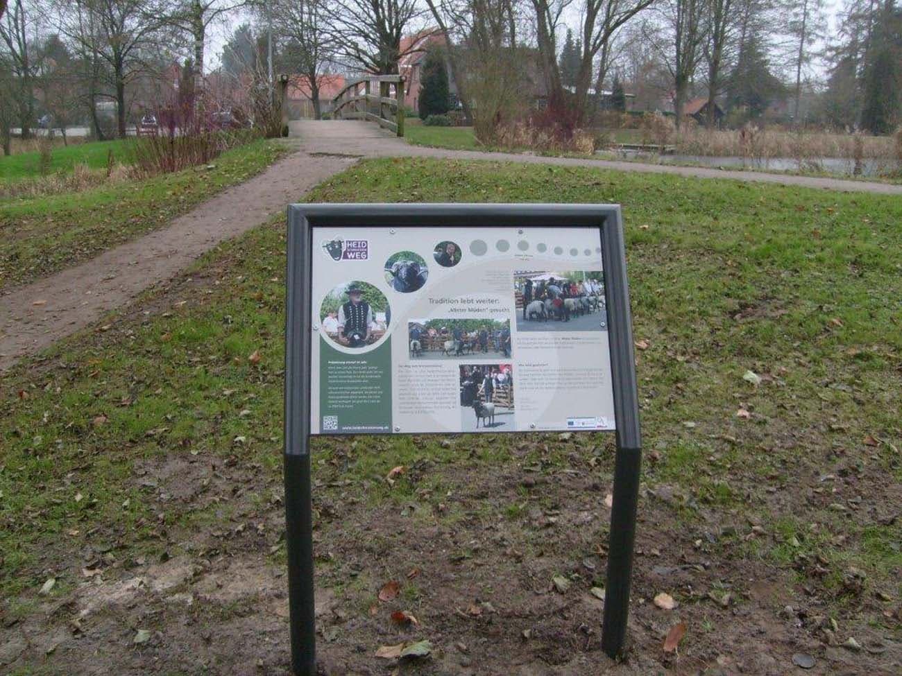 Informationstafel im Naturpark Südheide