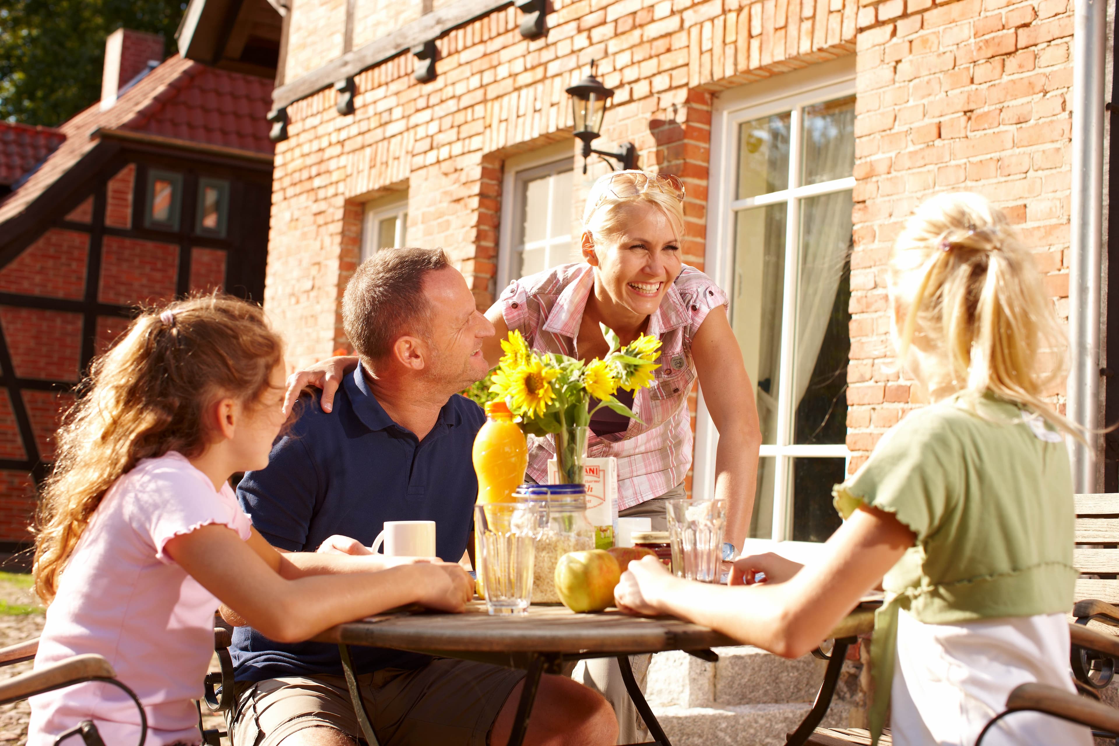 Frühstücken auf der Terrasse