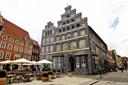 Sehenswürdigkeiten Lüneburg. Der Platz am Sande mit deem IHK Gebäude